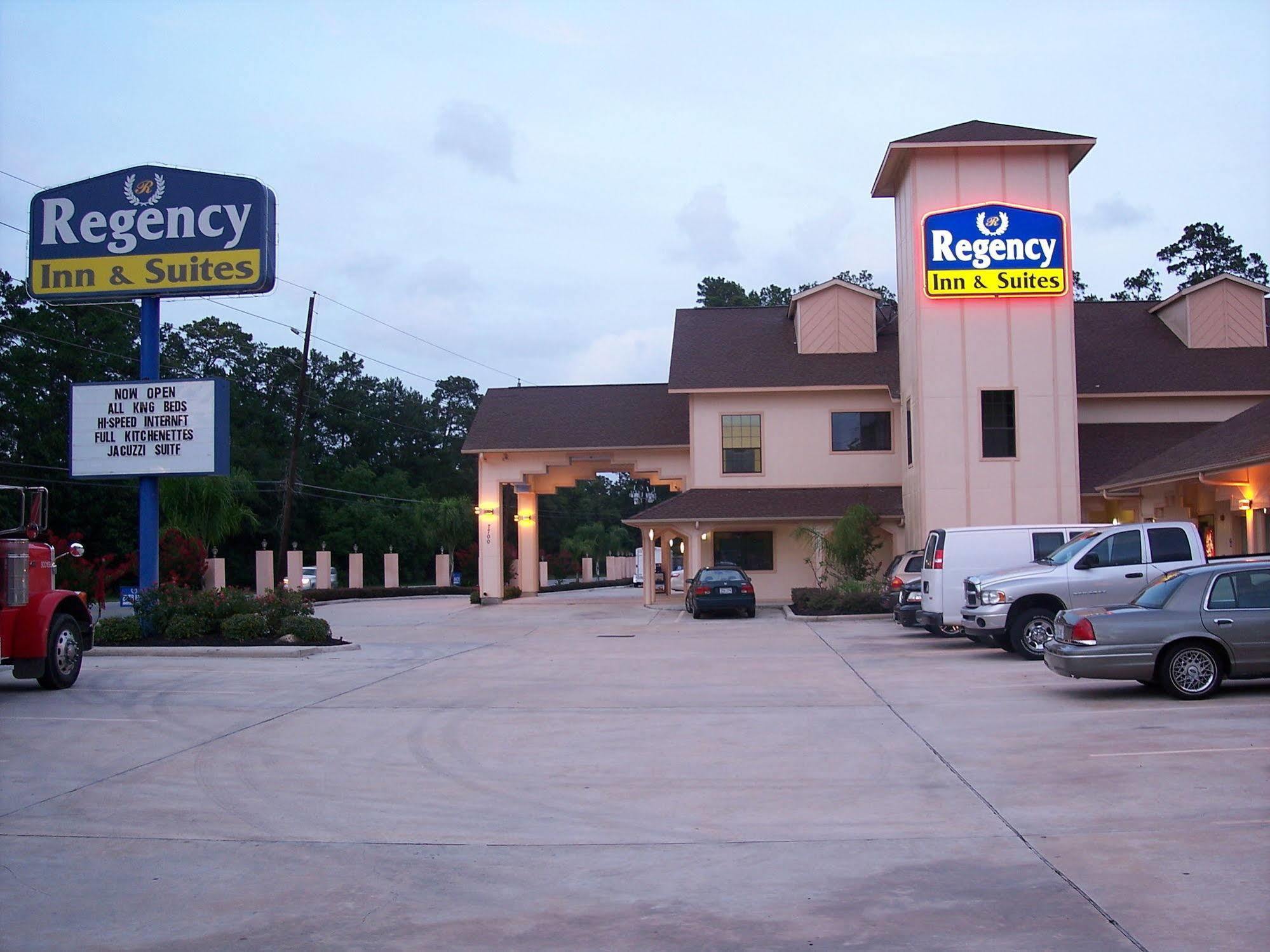 Regency Inn And Suites Humble Exterior foto